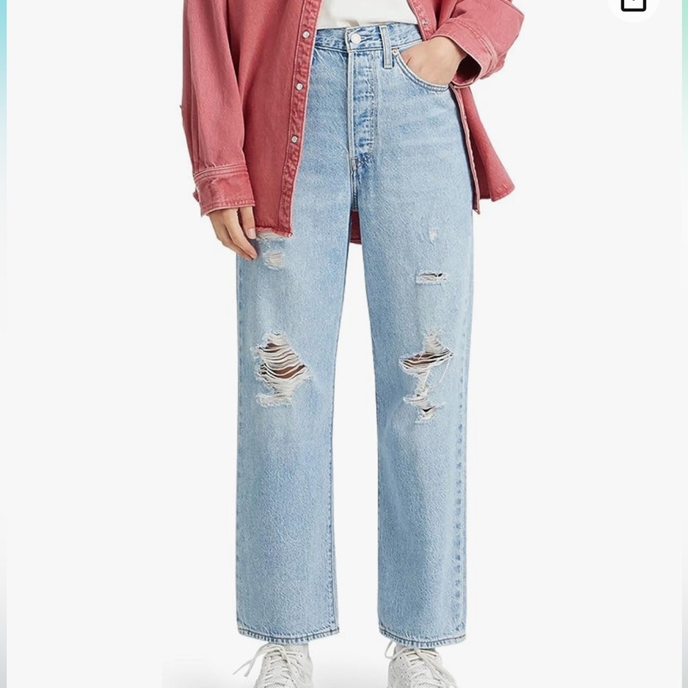 Brand new Levi rib cage straight ankle